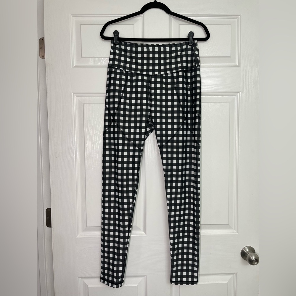 Albion Black and White Checkered Leggings